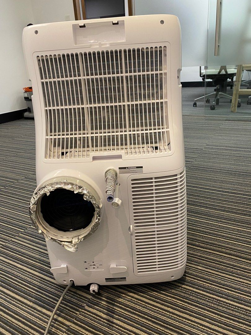 Carrier portable air conditioner, 家庭電器, 冷氣機及暖風機 Carousell