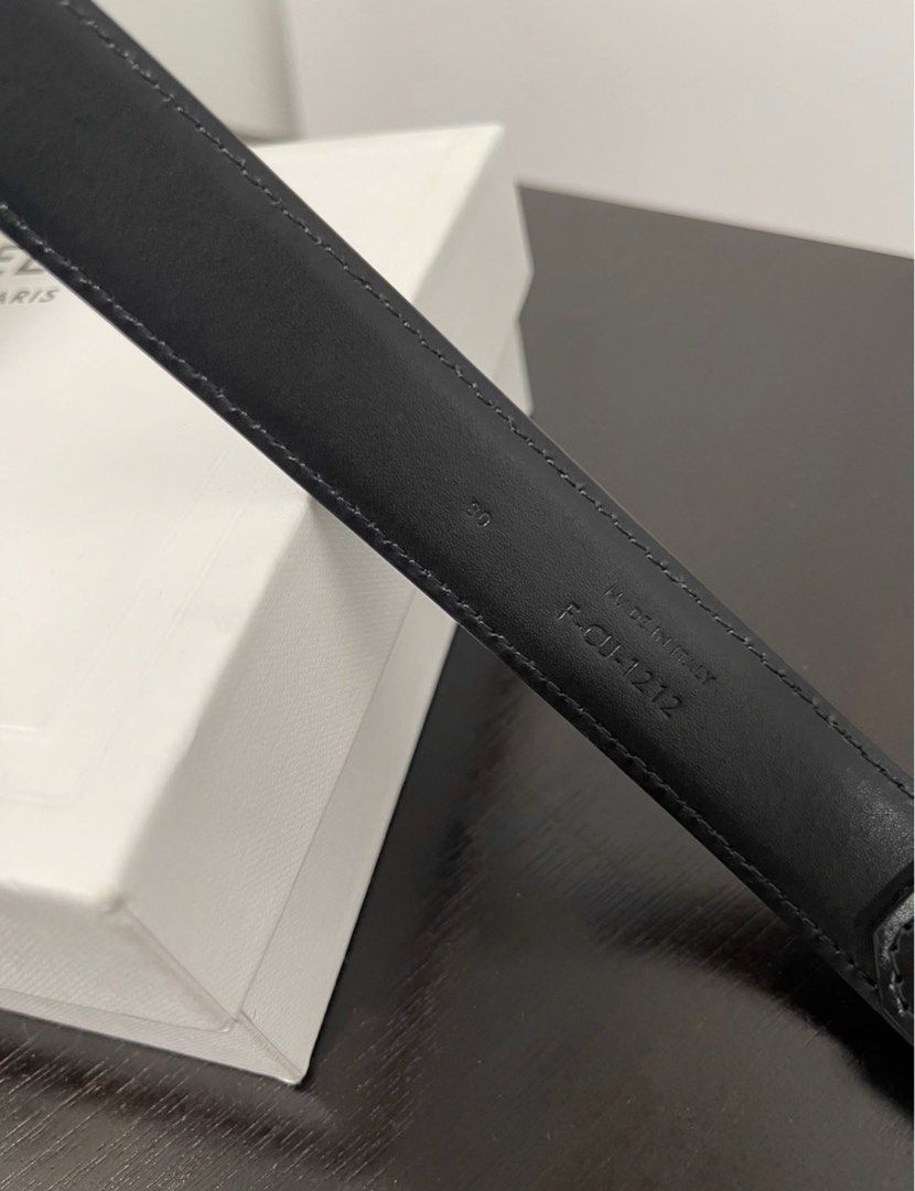 CL LARGE 30 MM TRIOMPHE BELT IN BLACK AND SILVER HARDWARE