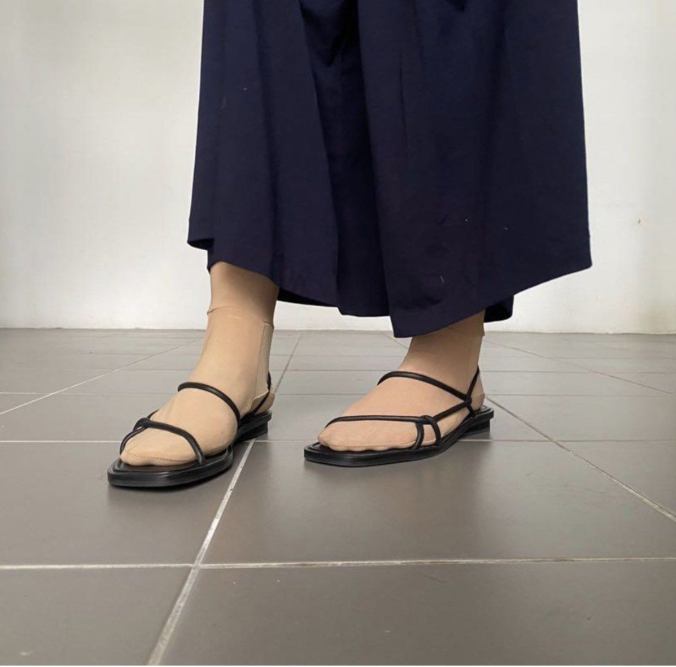 Cos strappy flat sandals outlet