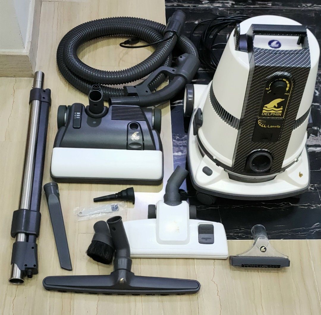 Delphin Vacuum Cleaner, Furniture & Home Living, Cleaning & Homecare