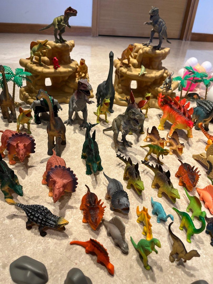 Dinosaurs & Animals Pack, Hobbies & Toys, Toys & Games on Carousell