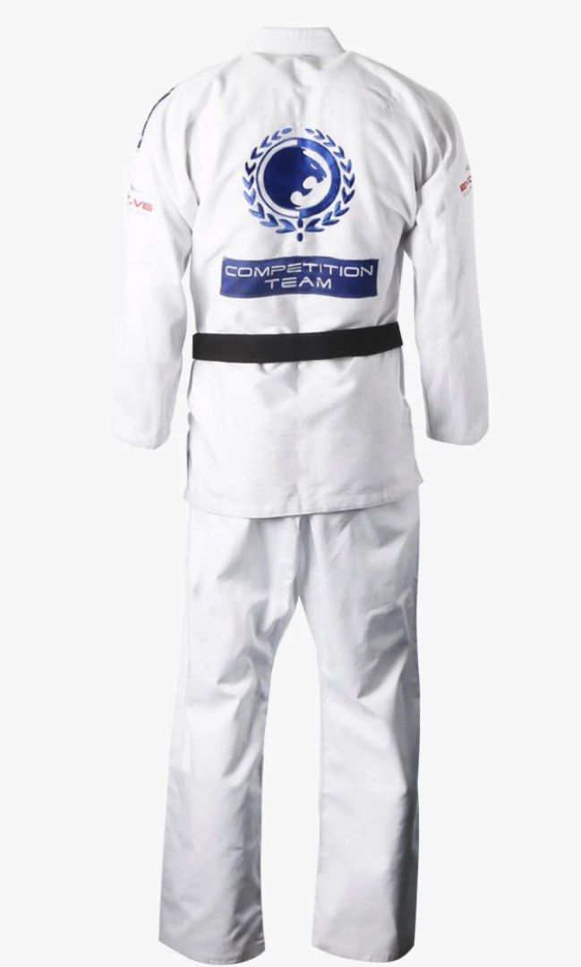 EVOLVE BJJ GI size A0, Sports Equipment, Other Sports Equipment and