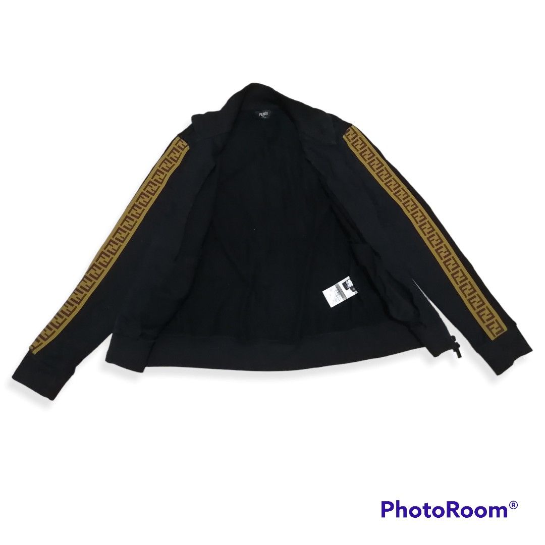 Fendi turtle neck jacket (Category: Coats, Jackets and Outerwear) located in Santa Maria. Submitted by staffpicks1515 (Listing ID 1204665334, Image 2). Description: Fendi Size 48 Large women Shoulder - 17.5" Sleeve length - 26" Chest - 19.5" Body length - 26".
