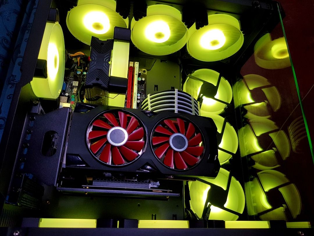 Gaming Rig with 8 GB GPU in a Coolman Robin 2 Set Up / Desktop PC ...