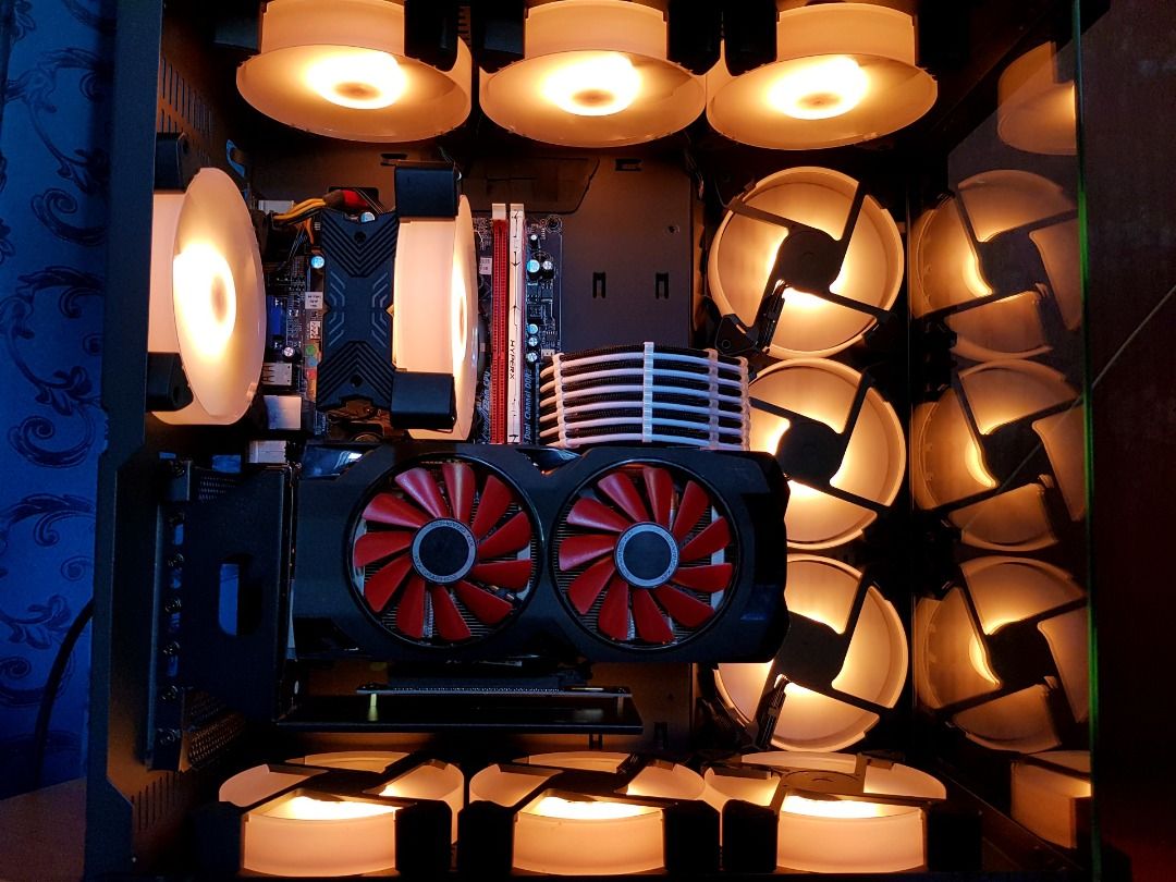 Gaming Rig with 8 GB GPU in a Coolman Robin 2 Set Up / Desktop PC ...