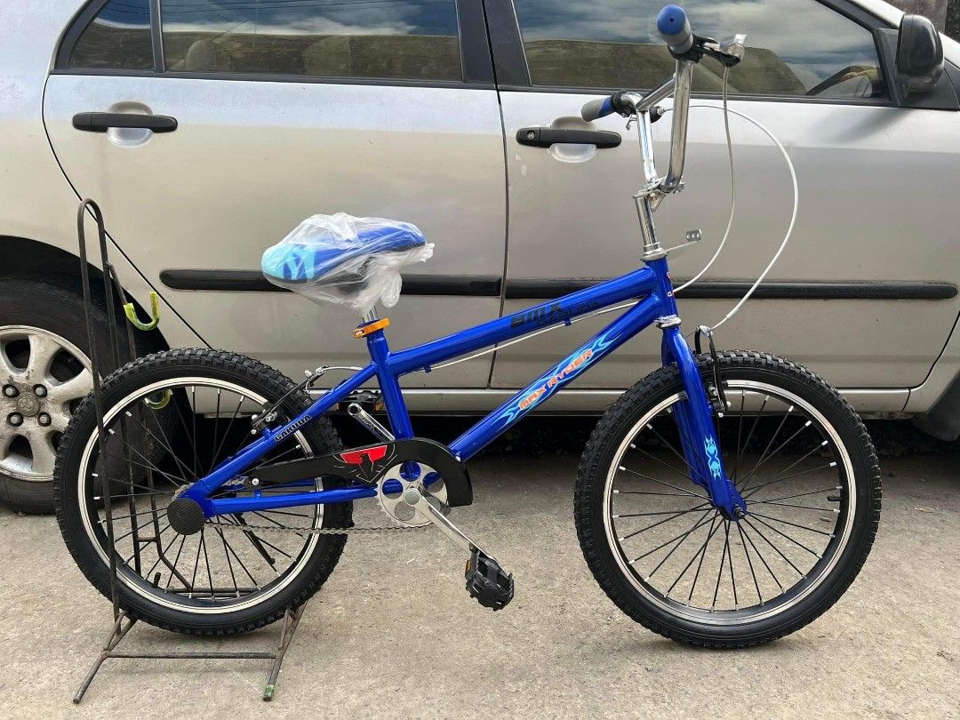 GARUDA BMX MAX RYDER STEEL 20er (Category: Bicycles) located in Pasig City. Submitted by gemma_00 (Listing ID 1204681685, Image 2). Description: New Arrival 🚴‍♀️🚴‍♀️ GARUDA BMX MAX RYDER STEEL 20er ❗️₱3,499 only ✅Single speed ✅Steel frame ✅Steel handle bar ✅Steel rim ✅Unbranded tire (20x2.4) ✅Plastic pedal ✅Rim brake ✅Chain guard ❤️Light Blue ❤️Dark Blue ❤️Red 💥WE OFFER SAMEDAY DELIVERY WITH DELIVERY CHARGE 💥COD WITHIN METRO MANILA AND NEARBY