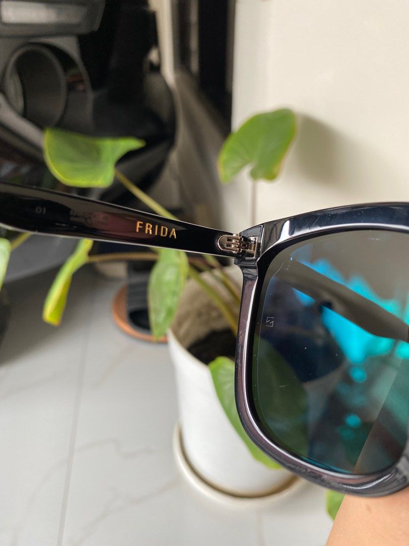 Gentle Monster Frida Kacamata Hitam Sunglasses Wanita not Fossil Kate