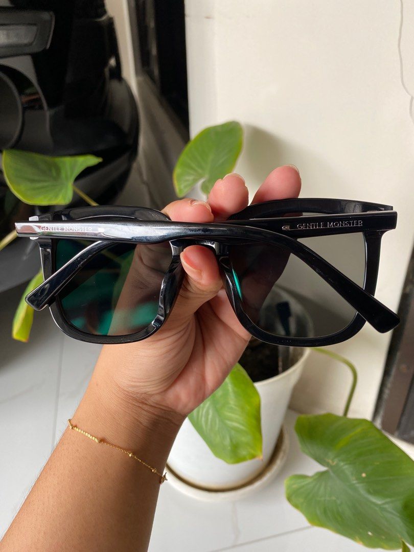 Gentle Monster Frida Kacamata Hitam Sunglasses Wanita not Fossil Kate