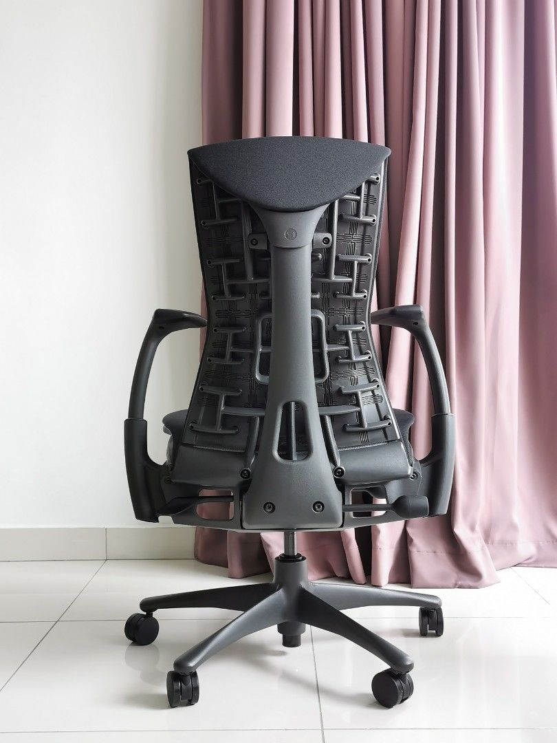 Herman shop miller carousell