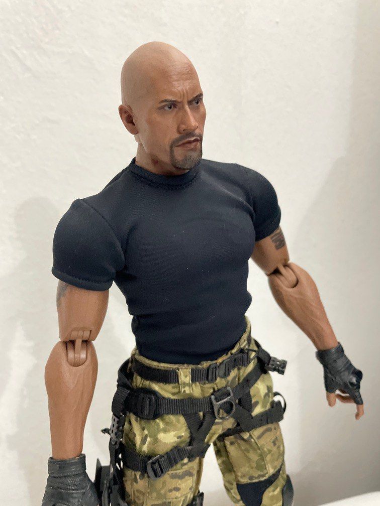 Hot Toys Dwayne The Rock Johnson 1 6 Scale Figure Hobbies Toys Toys Hot Toys Dwayne The Rock Johnson 1 6 Scale Figure Hobbies Toys Toys