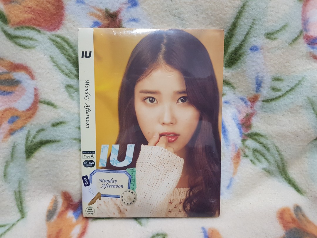 IU(李知恩)cd= Monday Afternoon(初回生產限定盤A ,全新未拆封)