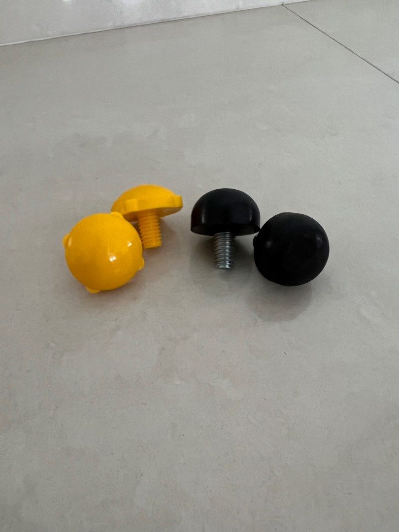 Jam plugs for bolt on toe stops 5/16”, Sports Equipment, Other Sports