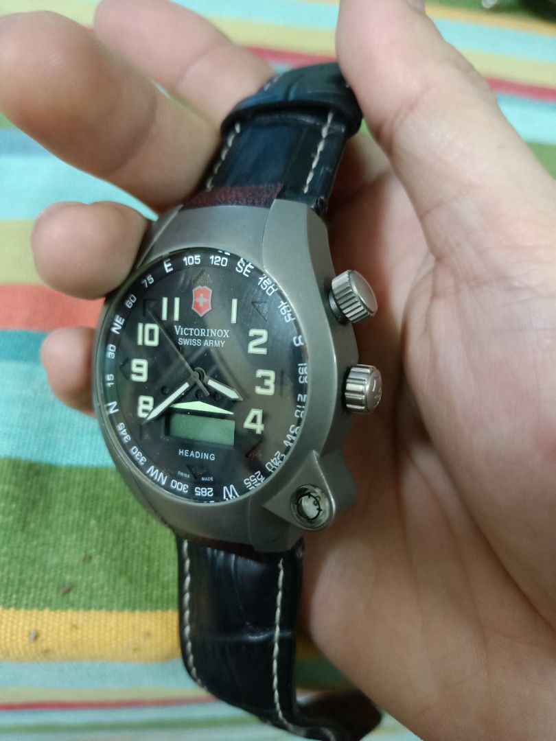 Jam victorinox outlet swiss army