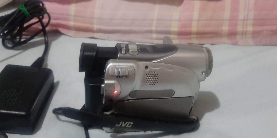 Jvc handycam with charger, Photography, Video Cameras on Carousell