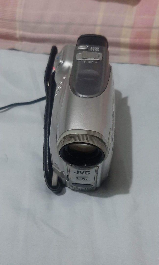 Jvc handycam with charger, Photography, Video Cameras on Carousell