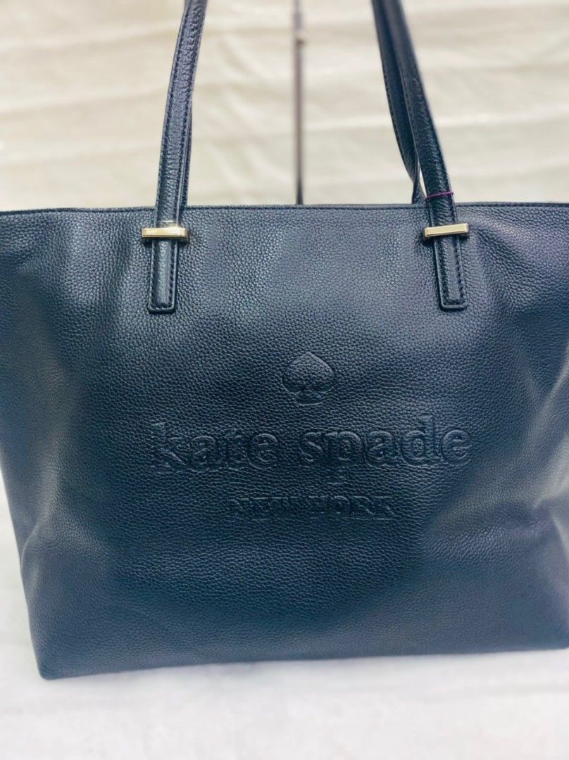 Kate Spade Larchmont Avenue Logo Penny Leather Tote Bag-Black, Women's  Fashion, Bags & Wallets, Tote Bags on Carousell