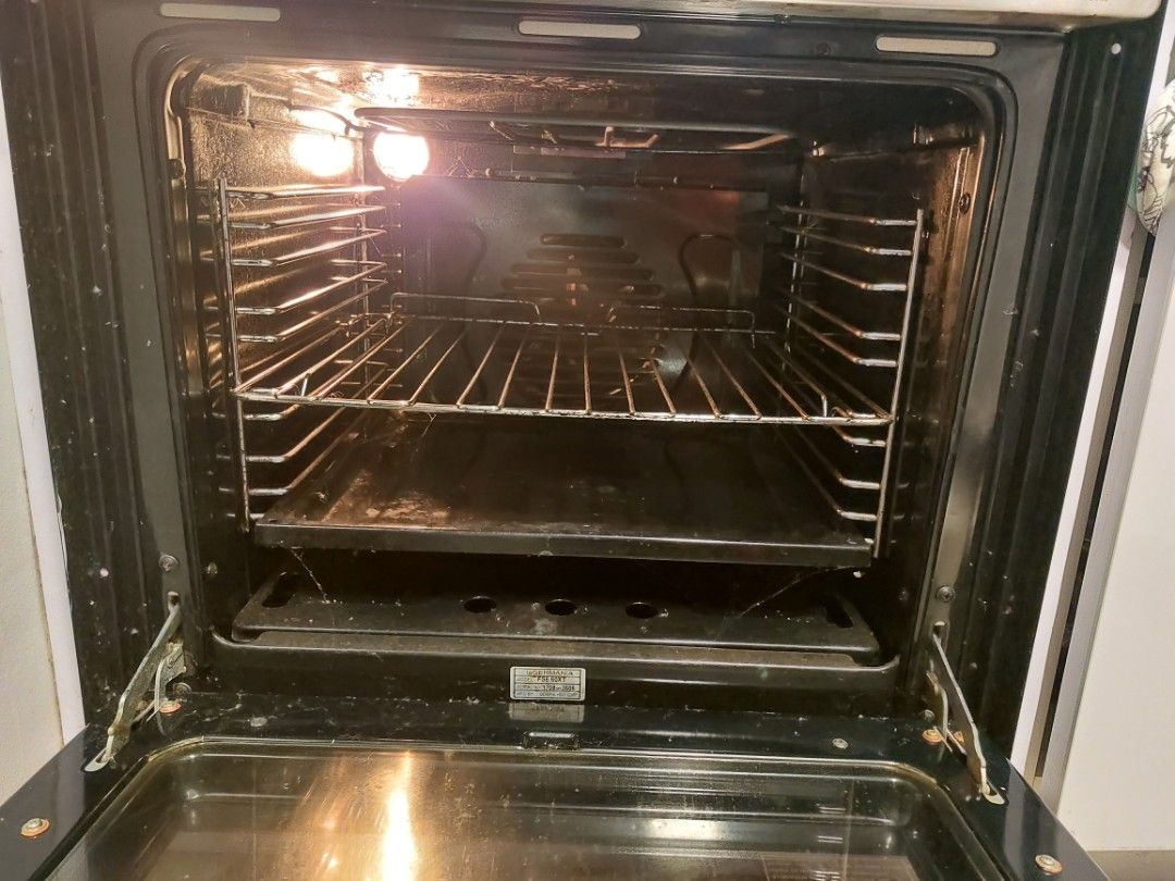 La Germania built in oven, TV & Home Appliances, Kitchen Appliances