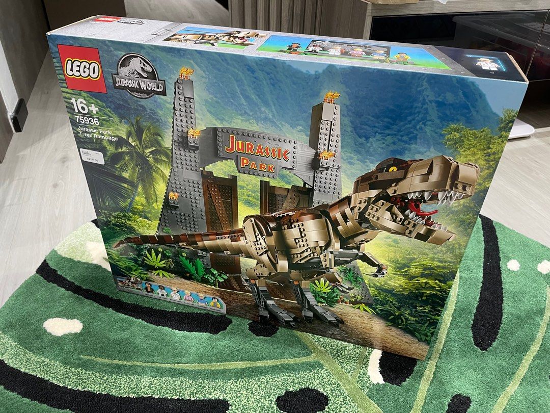  LEGO Jurassic World Jurassic Park: T. rex Rampage