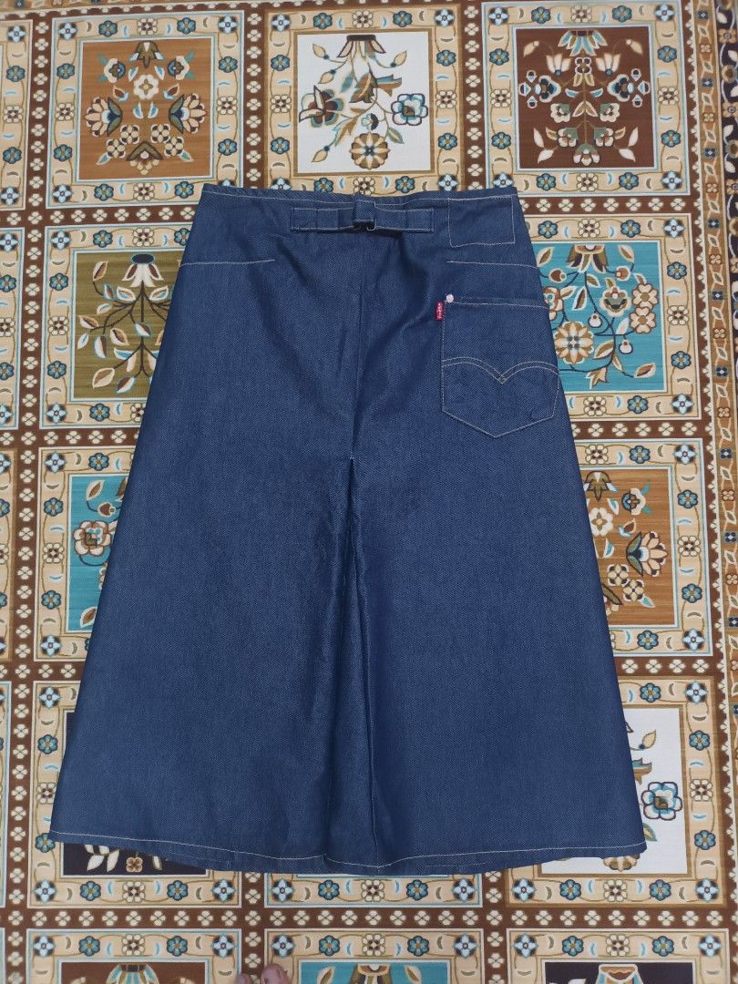 Buckle Levis Engineered Denim long skirt jeans, Women's Fashion, Bottoms,  Skirts on Carousell