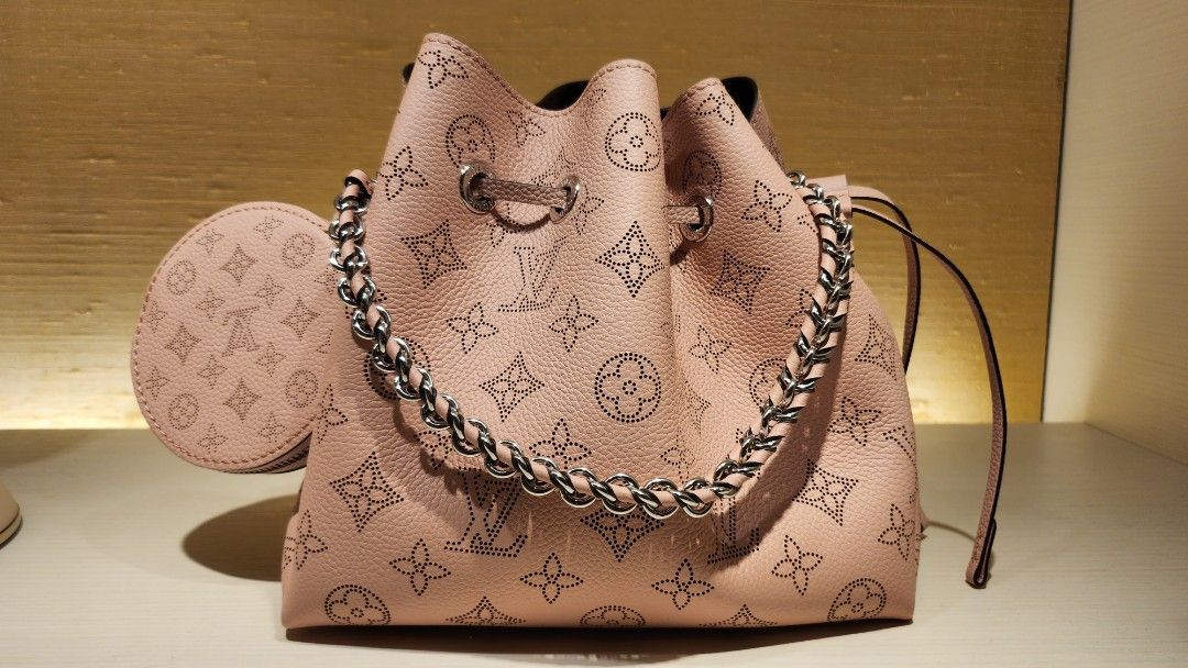 LOUIS VUITTON Mahina Bella Magnolia 1306418