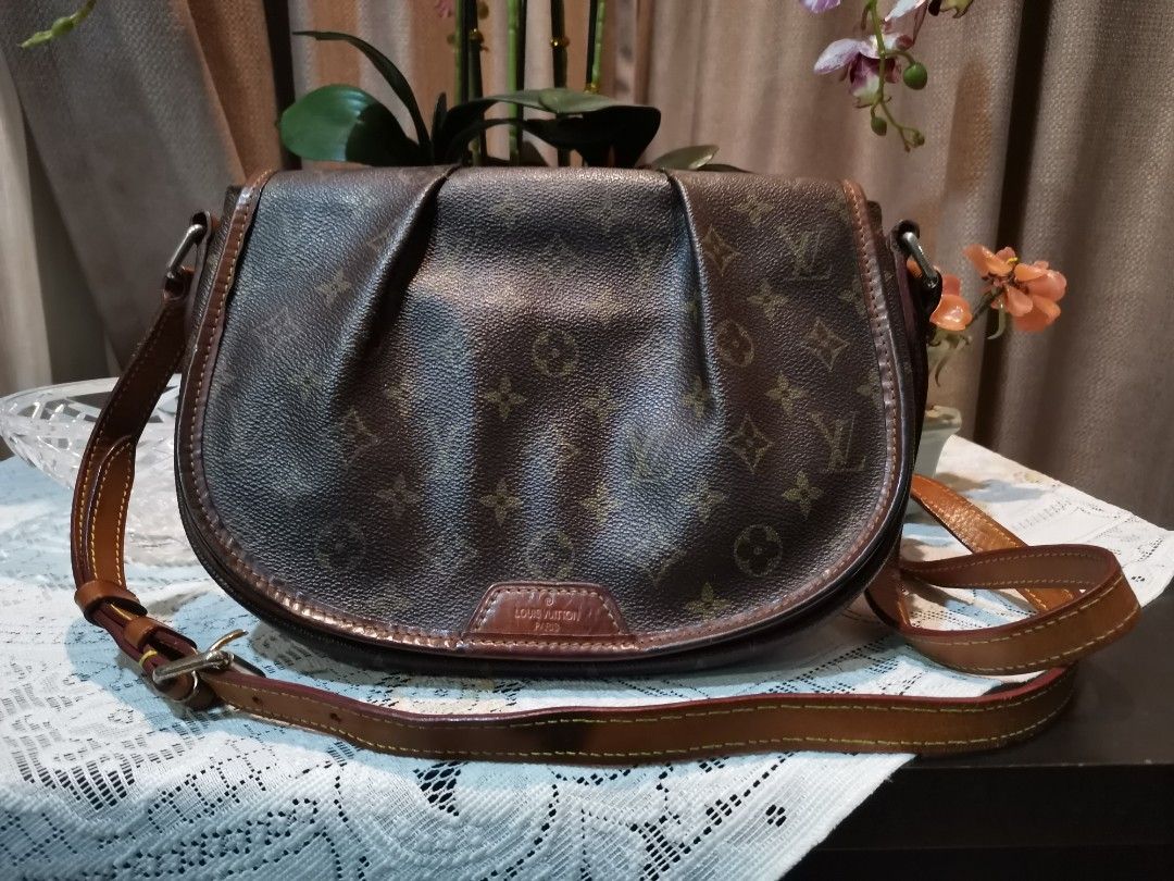 Louis Vuitton Menilmontant pm