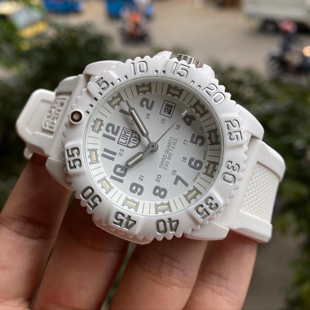 Luminox 3050 movement discount