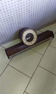 Mantle clock  ( refurbished )