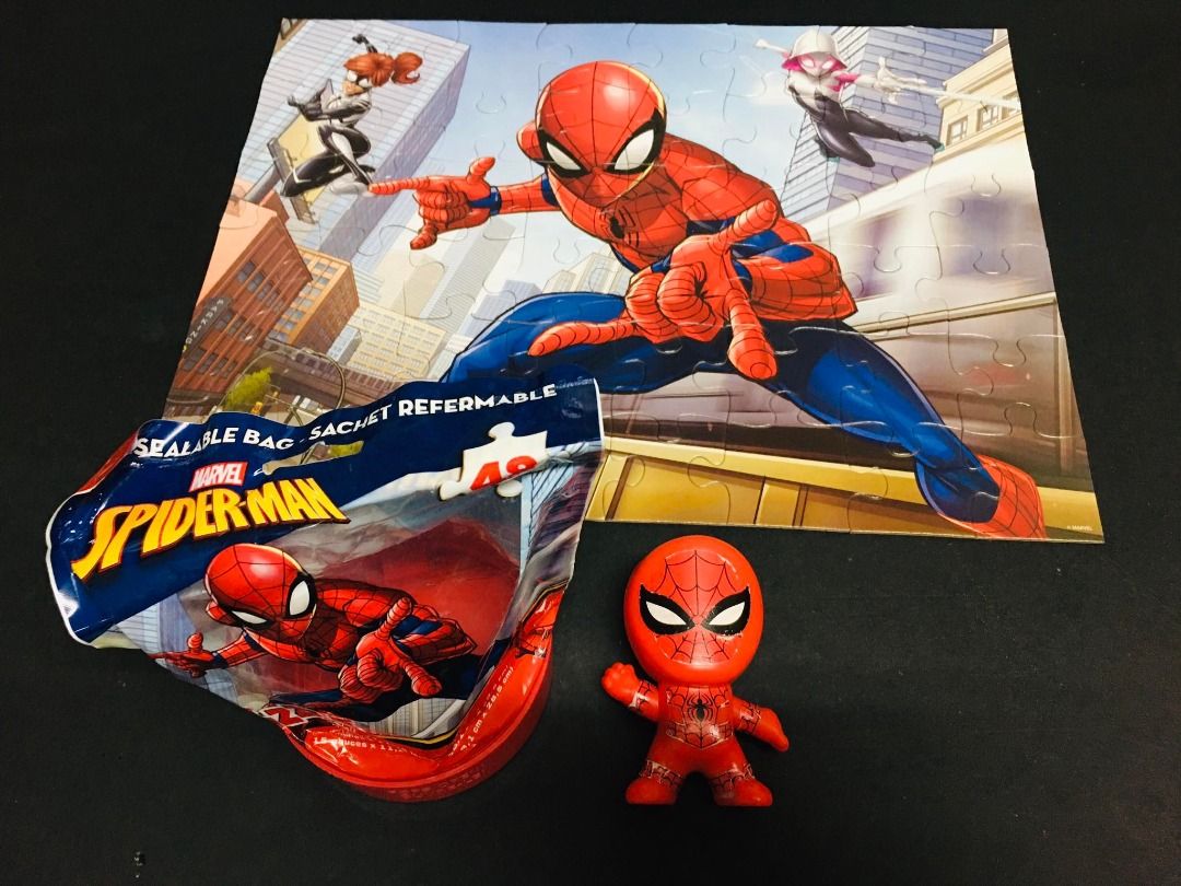 Marvel Spiderman Puzzle with Toy, Hobbies & Toys, Toys & Games on Carousell
