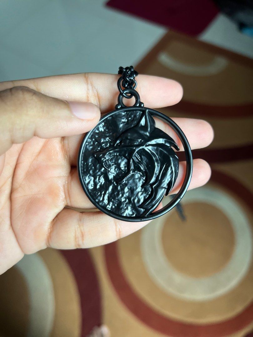 Netflix Witcher official medallion, Hobbies & Toys, Collectibles