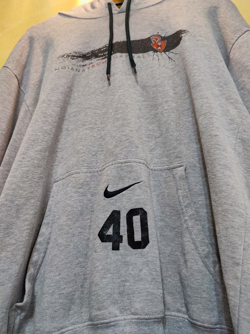 Nike softball deals hoodie