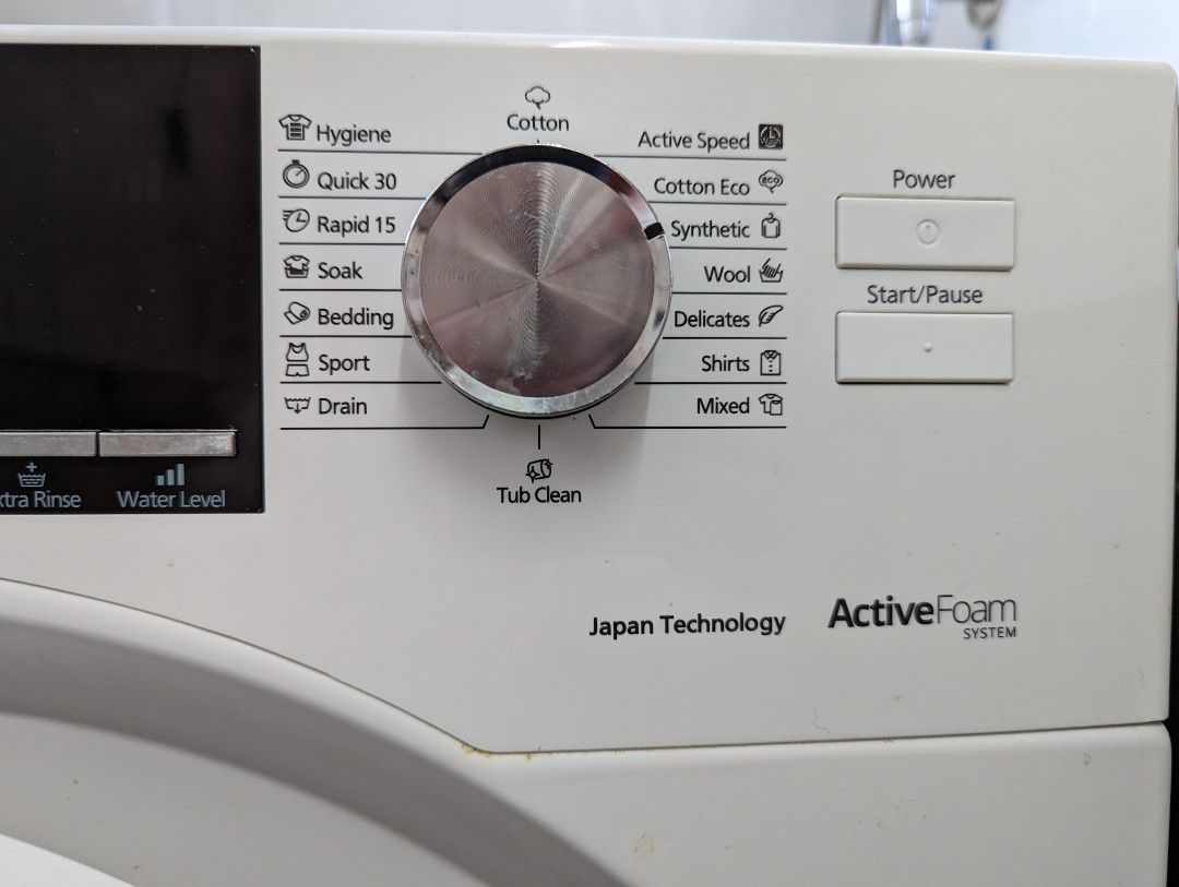 Panasonic 8kg front load washing machine NA128VG6, TV & Home