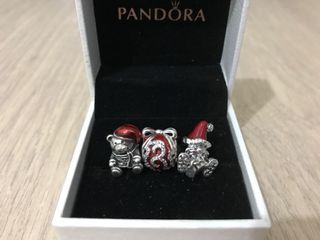 Pandora Christmas Charm Set