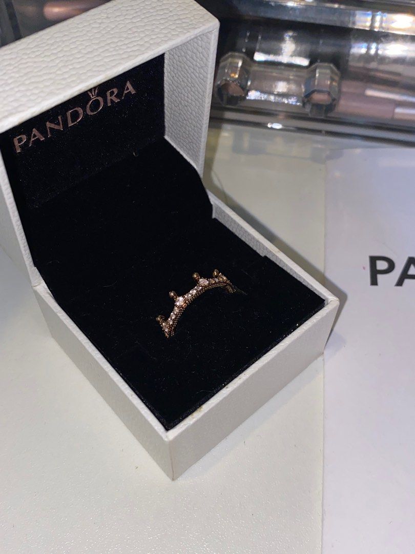 Pandora enchanted crown top ring rose gold