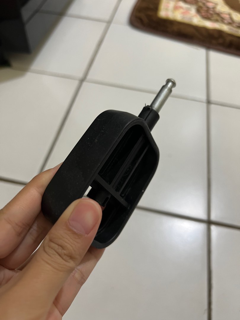 Pedal doona liki trike, Bayi & Anak, Kereta, Kursi Goyang & Gendongan Bayi di Carousell