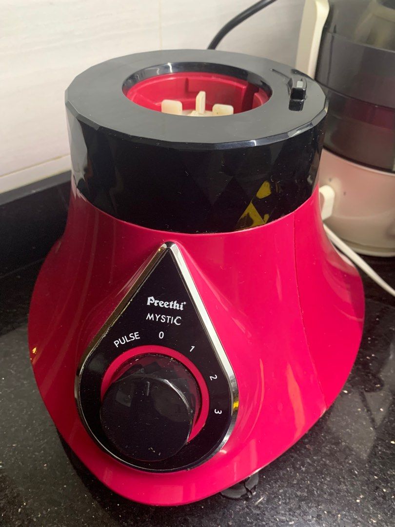Preethi Mixer Grinder with 3 jars(750 watts), TV & Home Appliances, Kitchen Appliances, Juicers
