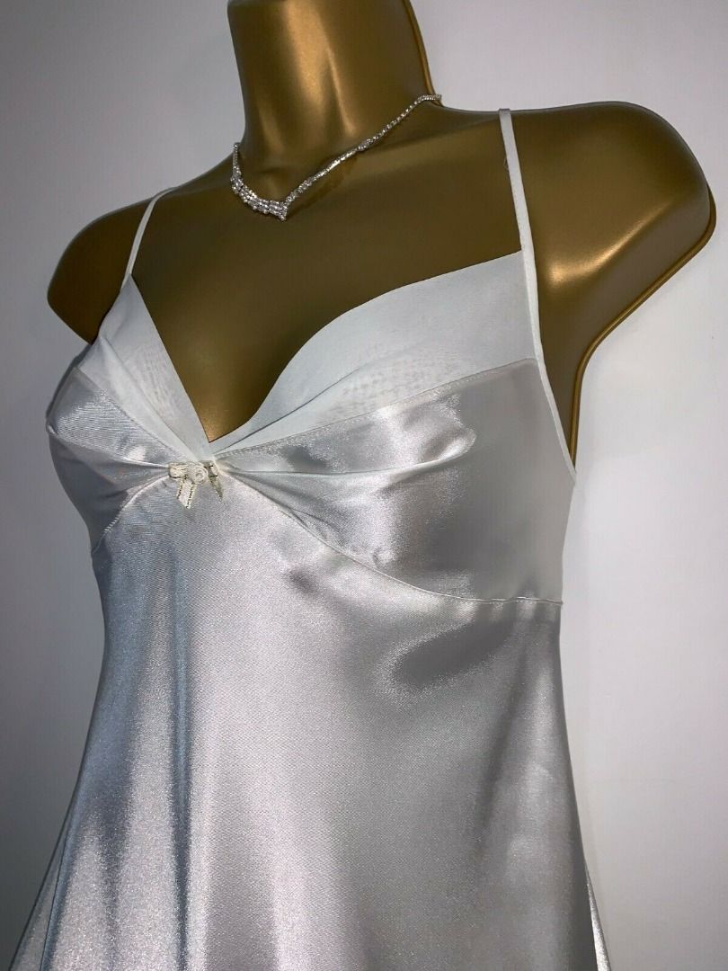 Presence nightwear hot sale