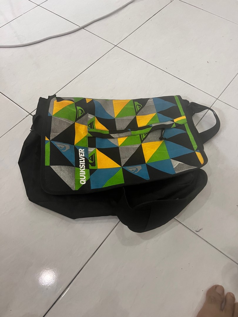 Quiksilver Messenger Bag, Men's Fashion, Bags, Sling Bags on Carousell