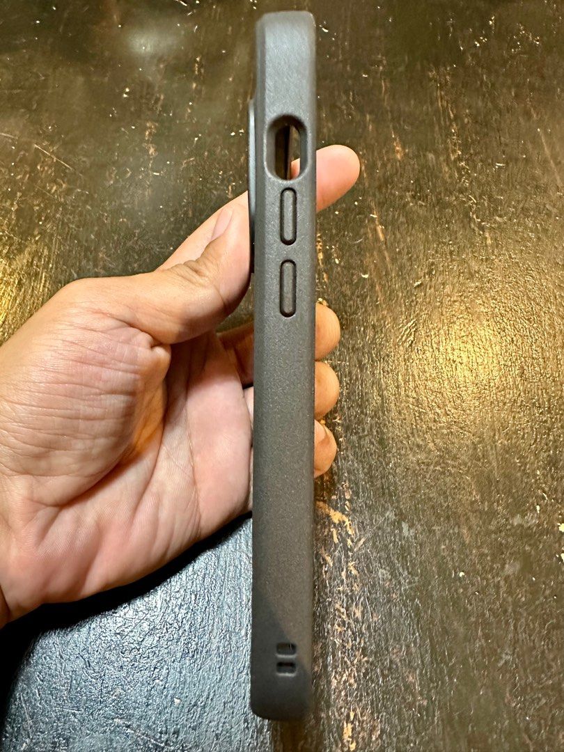 Rhinoshield iPhone 14 Pro, Mobile Phones & Gadgets, Mobile & Gadget