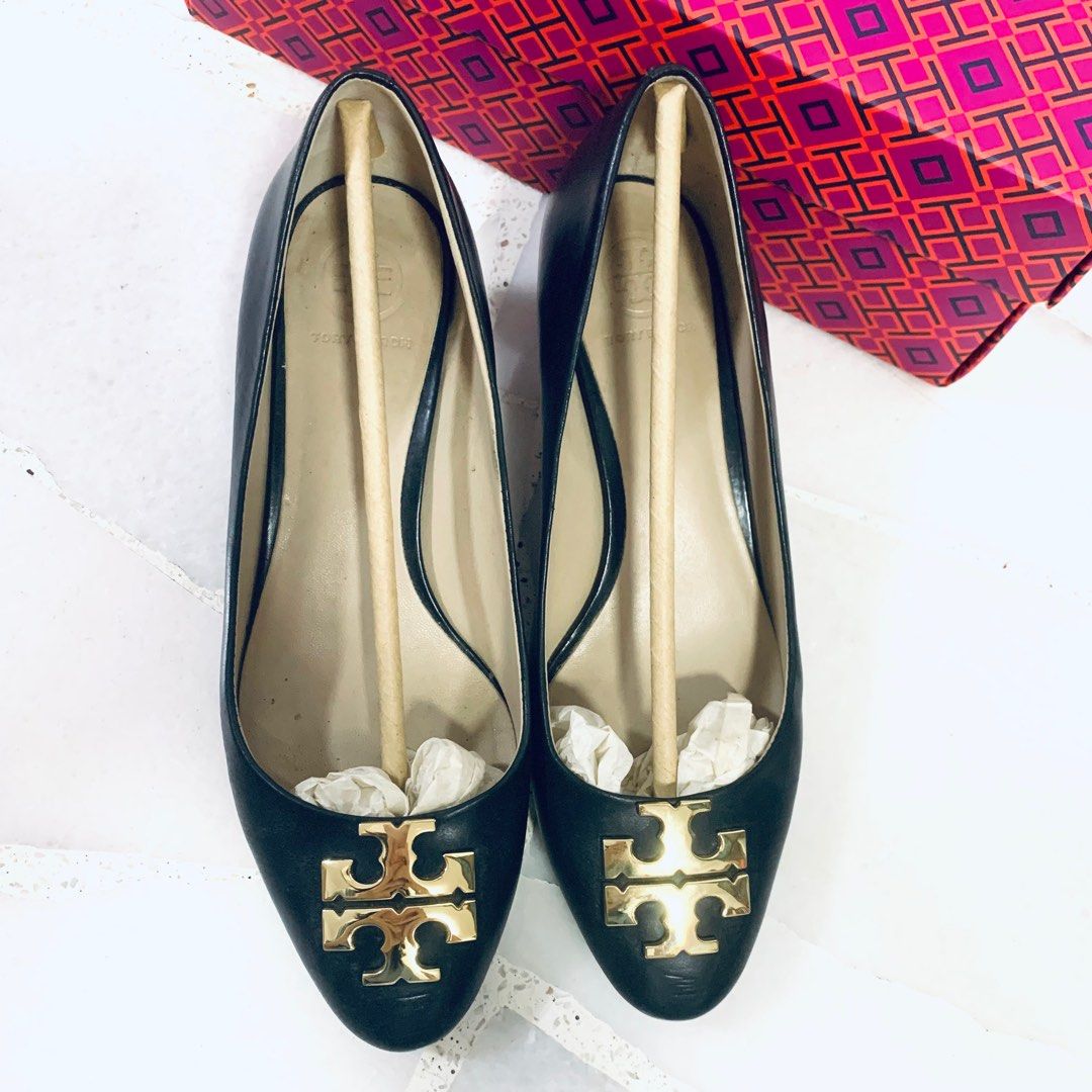 tory burch raleigh pump