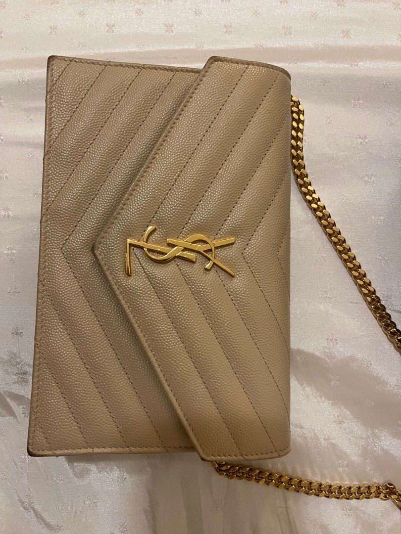 SAINT LAURENT Monogramme quilted textured leather shoulder bag YSL