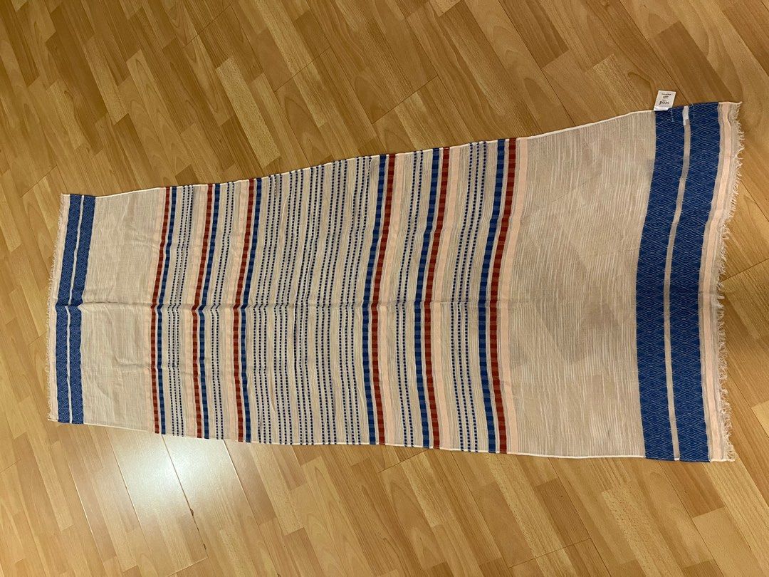 Seed hotsell heritage scarf