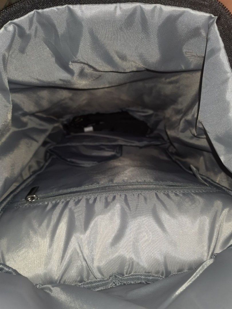SENA Travelling Bag/Backpack 1780, Men's Fashion, Bags, Backpacks on ...