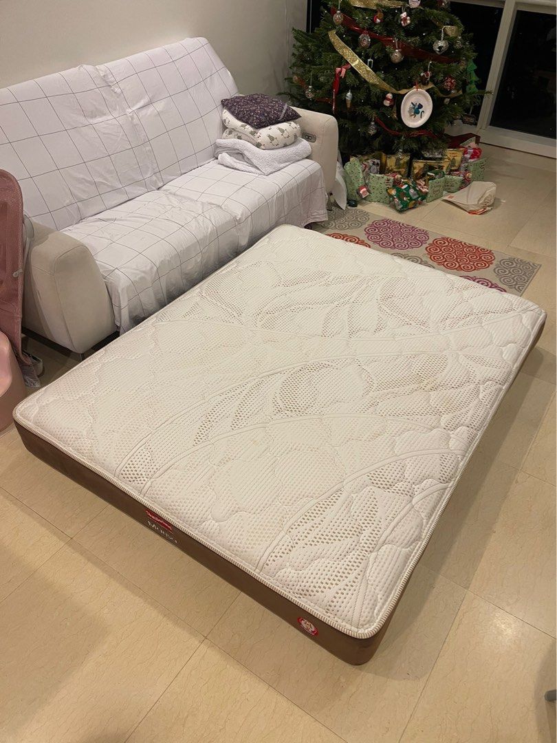 Slumberland Marisa Queen Mattress Bed, Furniture & Home Living