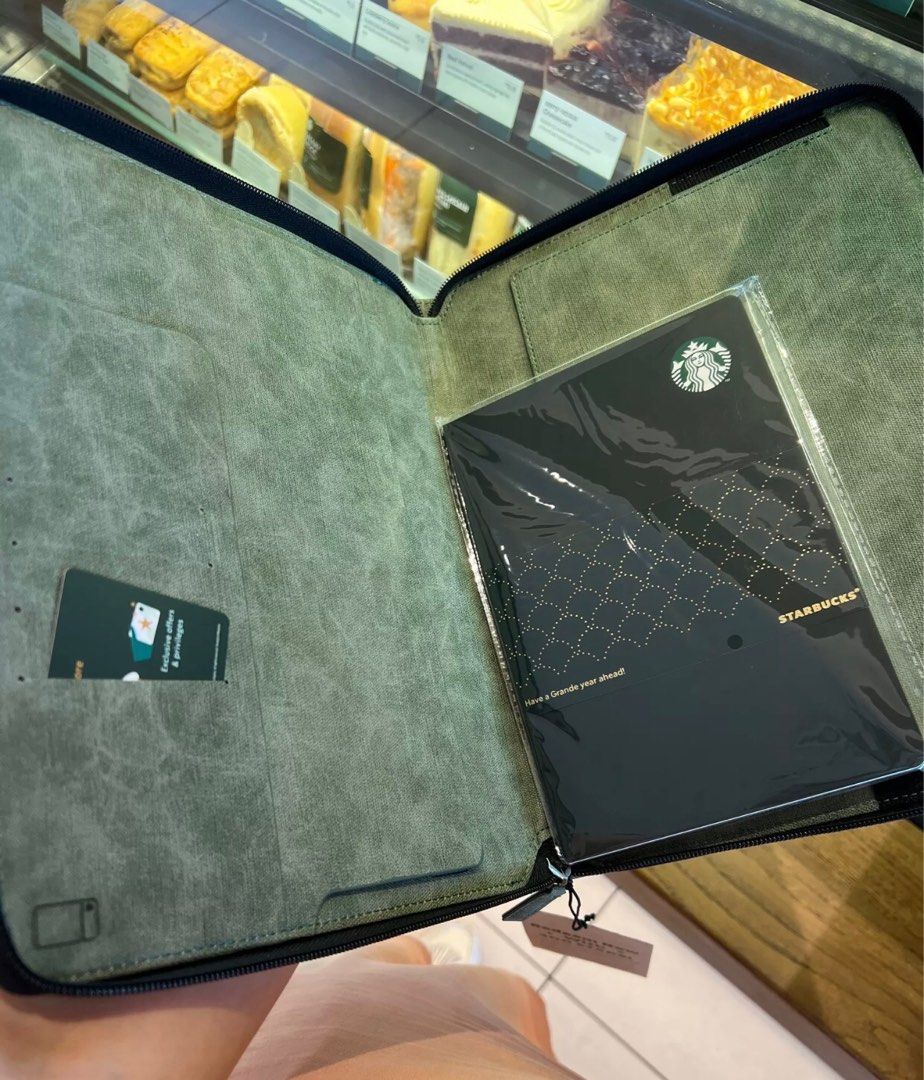 Starbucks organizer, Everything Else, Others on Carousell