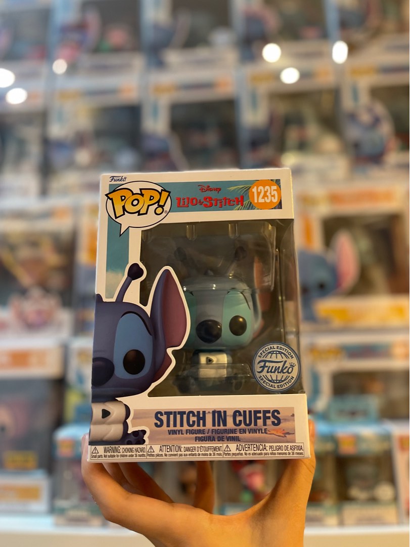 Pop! Stitch in Cuffs