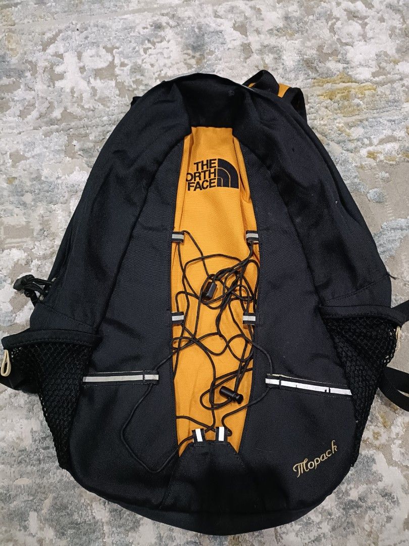 North face jester hotsell backpack rose gold