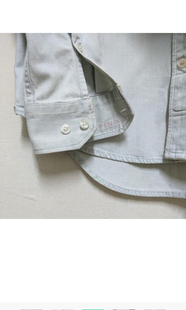 Thomas Pink Light Denim Shirt (Category: Formal Shirts) located in Binan City. Submitted by theformer (Listing ID 1204753470, Image 3). Description: Size on tag: XS (Fits like an S) Measurements: Chest - 19 in Shoulders - 17 in Sleeves - 26.5 in Length - 27.5 in Search: Denim shirt, Button down, Polo, Top, Collar, Long Sleeve.