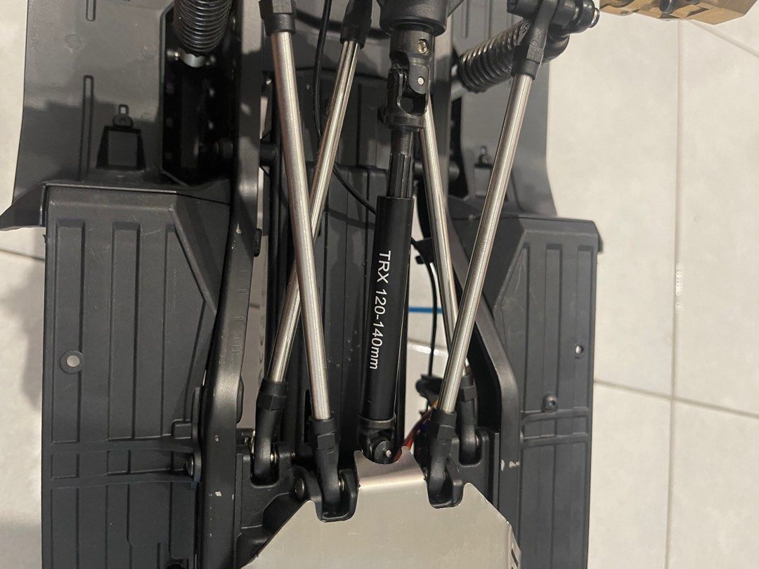 Trx4 chassis kit fully upgraded metal, Hobbies & Toys, Toys & Games on