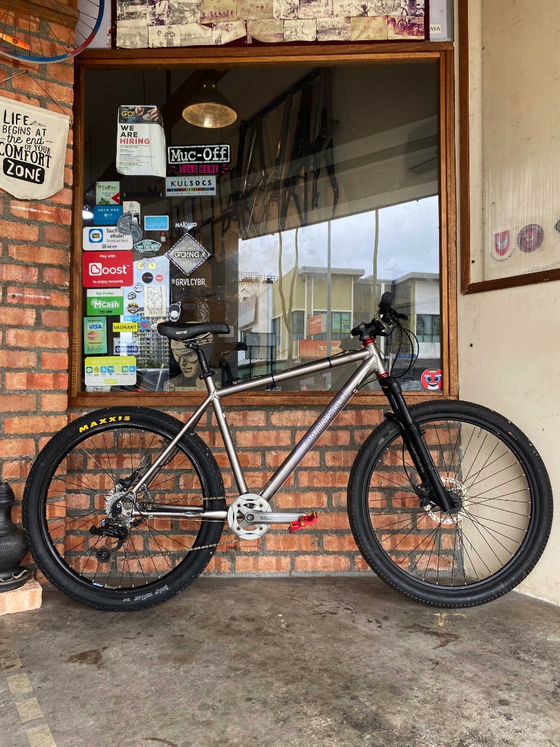 Used commencal hotsell bikes