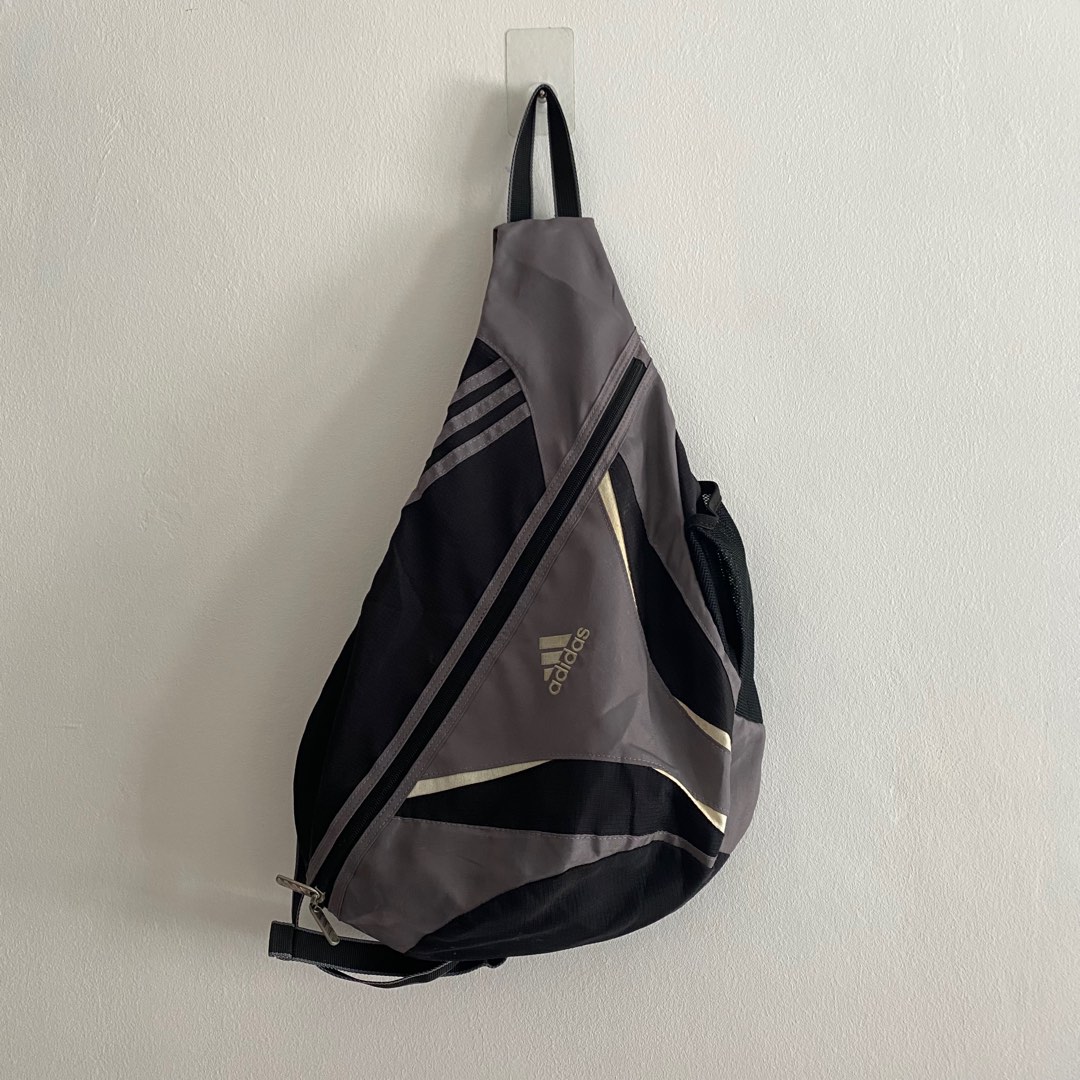 Vintage Adidas Crossbody Bag, Men's Fashion, Bags, Sling Bags on Carousell